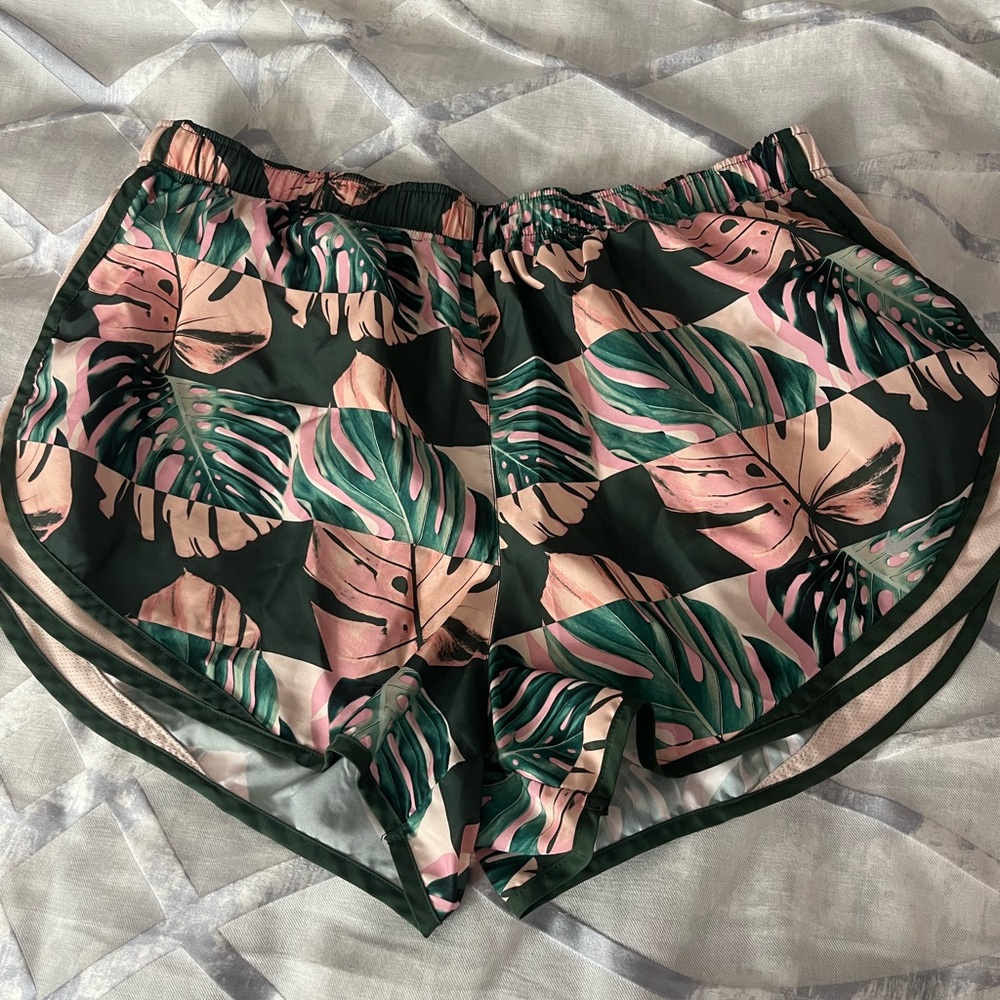 Nike tempo shorts